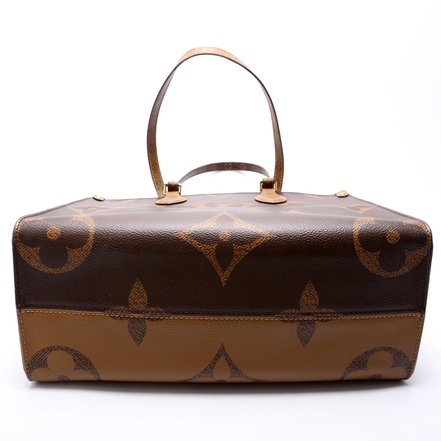 Louis Vuitton ONTHEGO MM Monogram Reverse