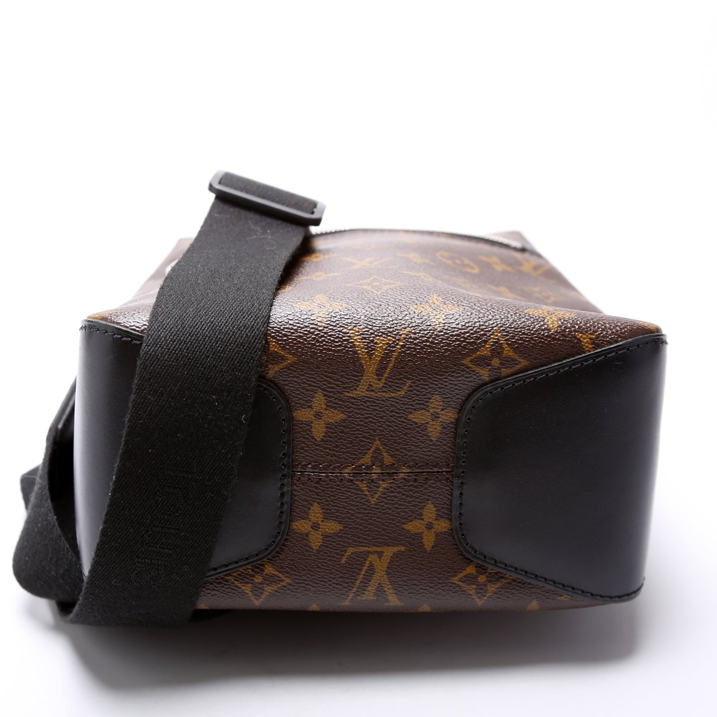 Louis Vuitton Torres PM Monogram Macassar