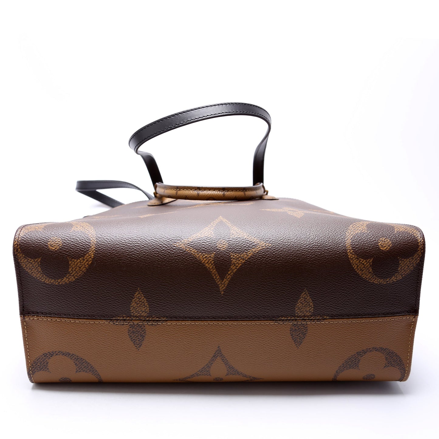 Louis Vuitton ONTEHGO MM Reverse Monogram