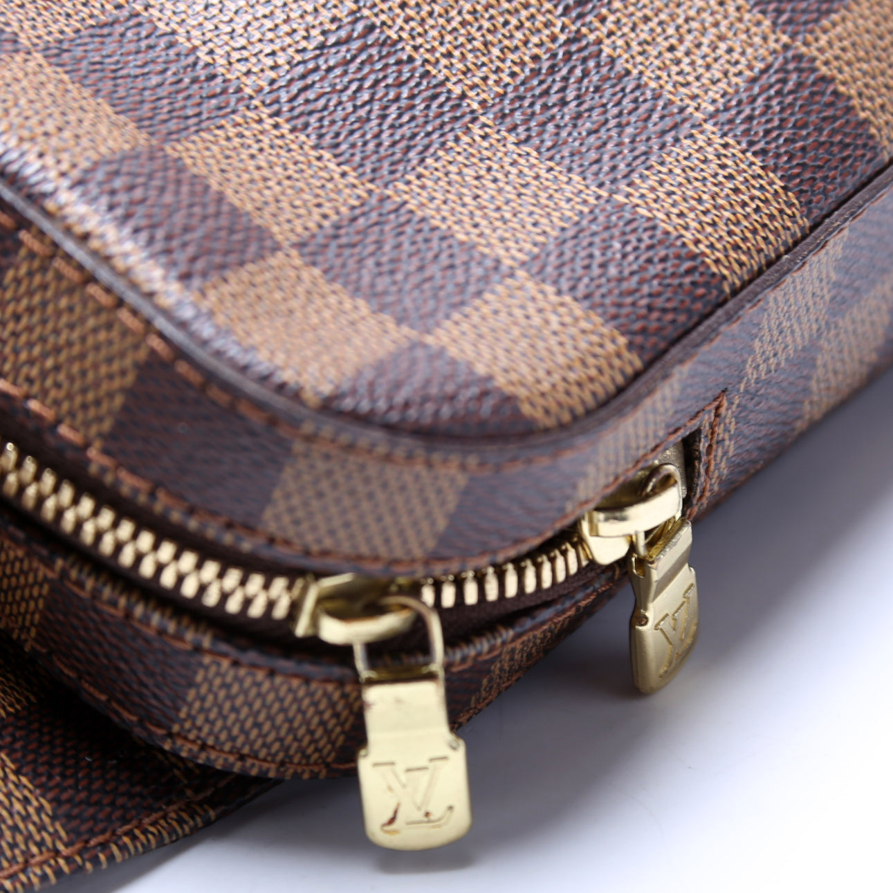 Louis Vuitton Geronimos Damier Ebene