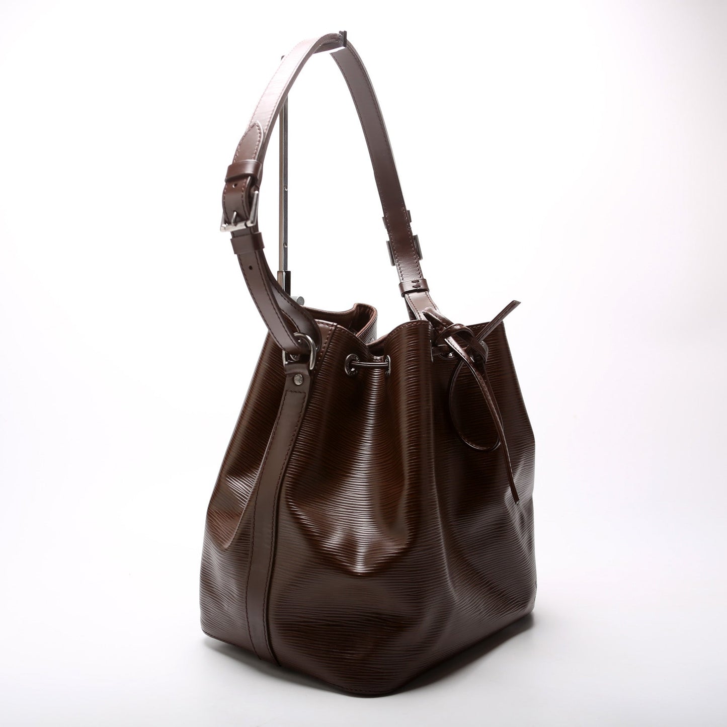Louis Vuitton Noe Petit NM Epi Brown