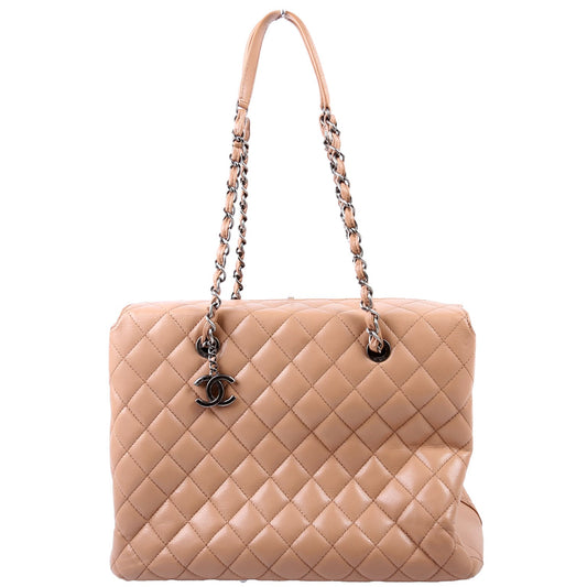 Chanel Large Tote Bag - Ewore Bags