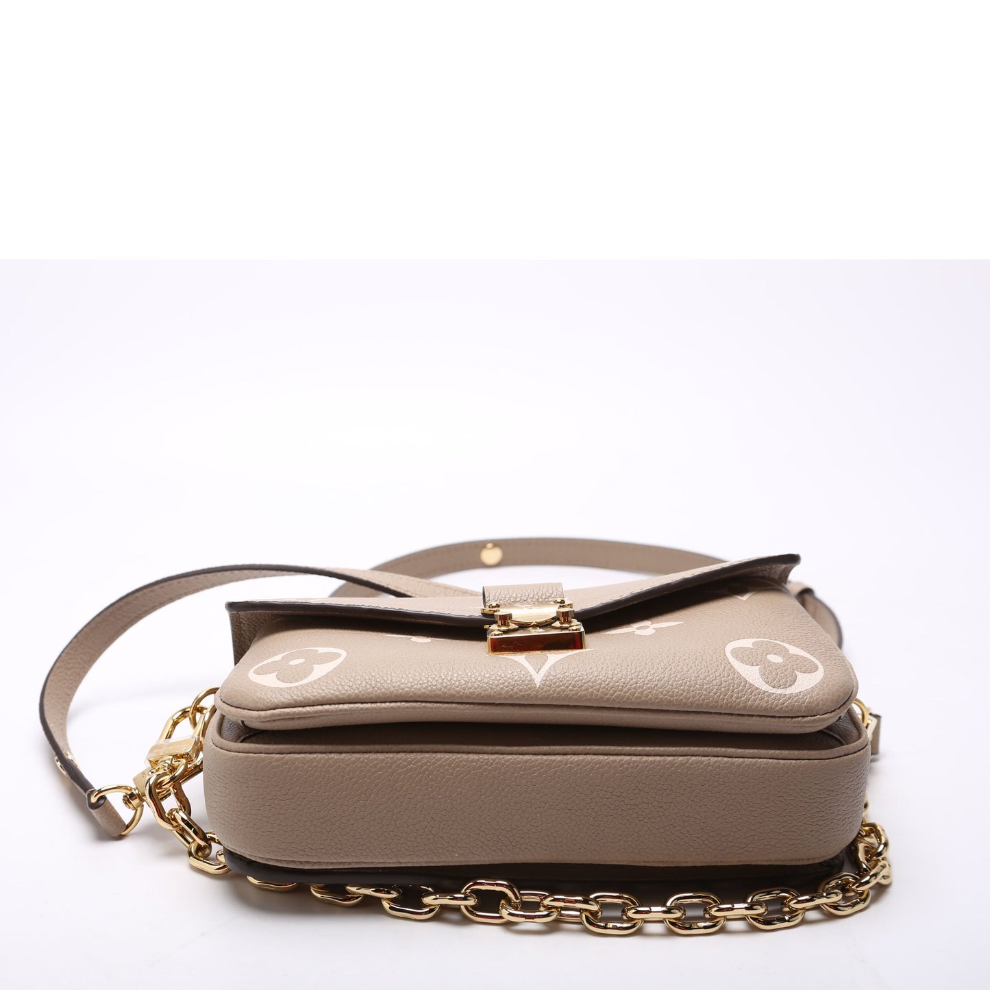 Louis Vuitton Pochette Metis East West Bicolor Empreinte Taupe