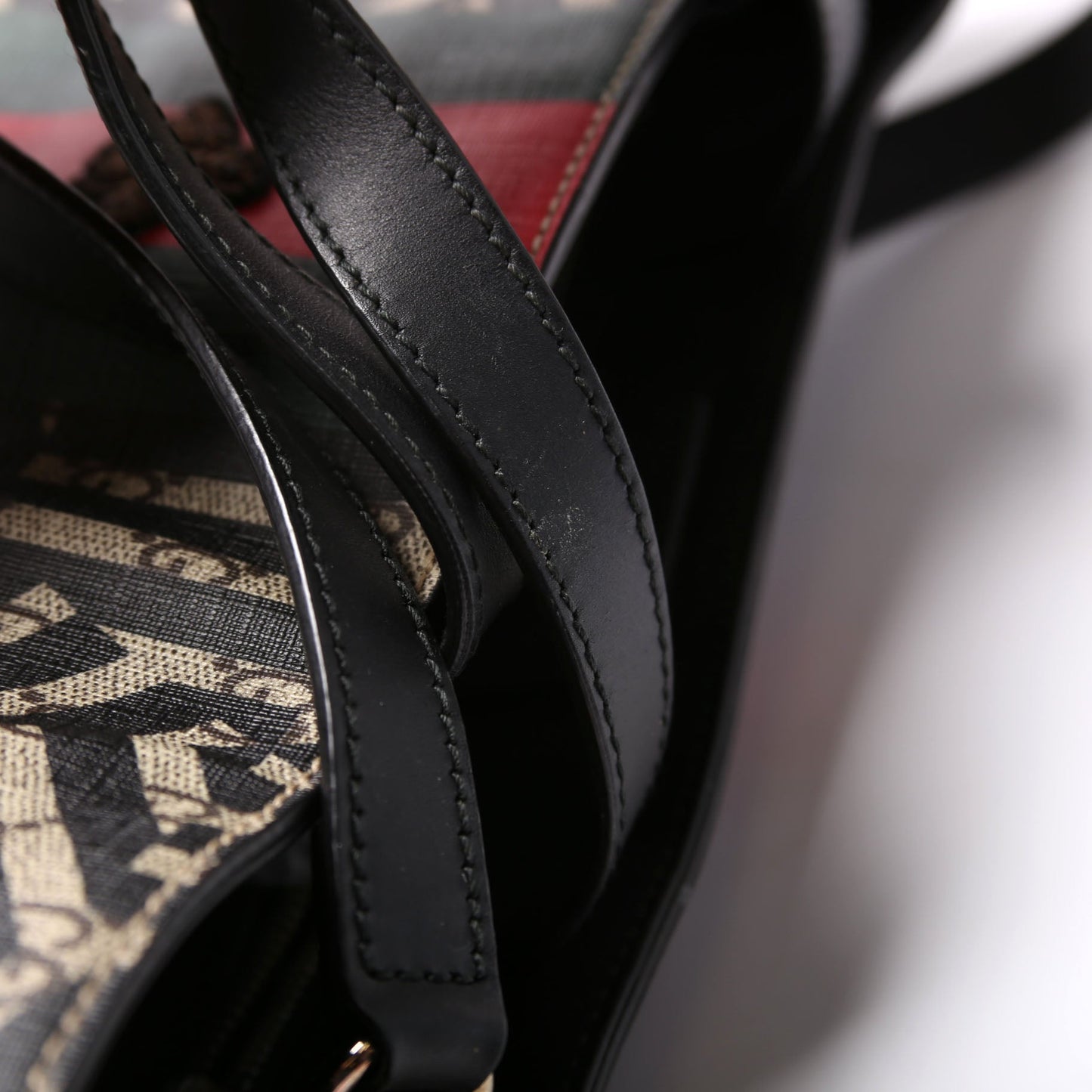 Gucci 450950 Soft GG Supreme Caleido Web Vertical Tote Black/Beige Bag