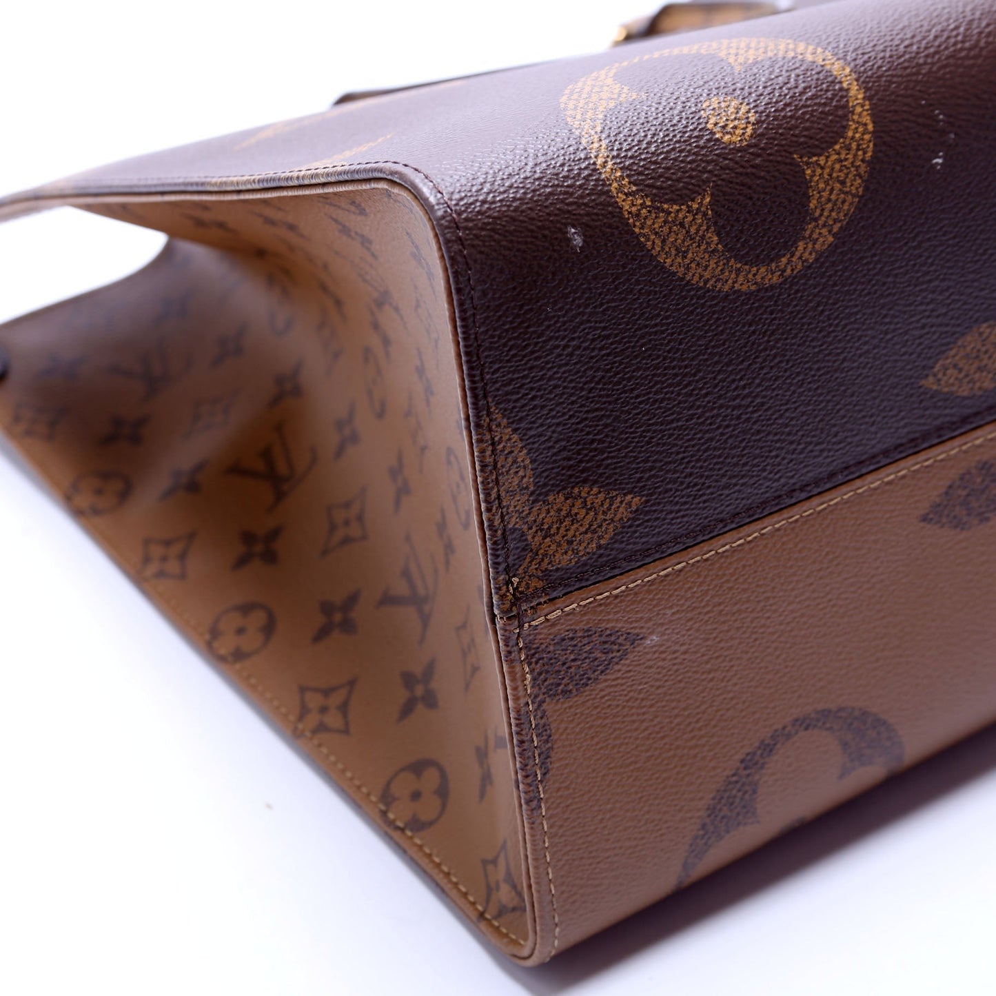 Louis Vuitton ONTHEGO GM Reverse Monogram