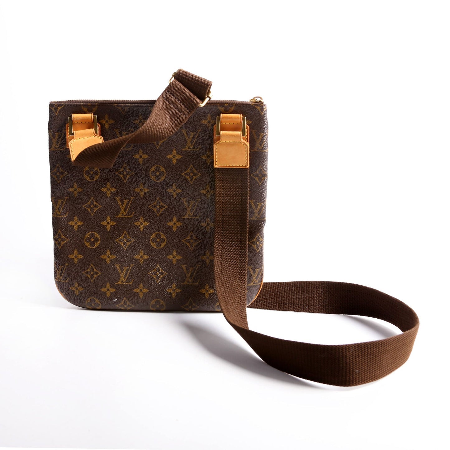 Louis Vuitton Pochette Bosphore Monogram