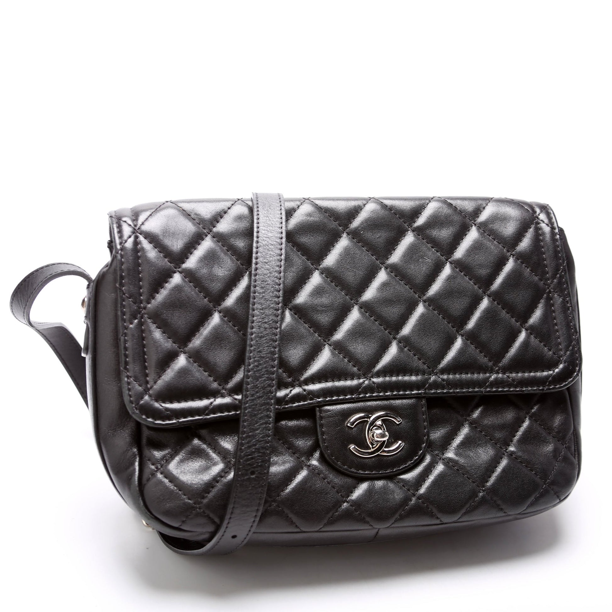 Chanel Shoulder Bag - Ewore Bags