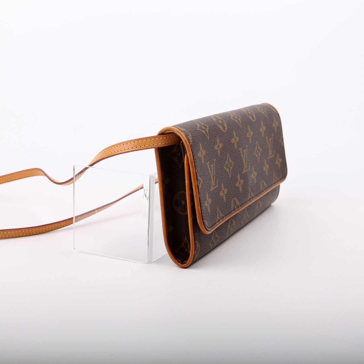 Louis Vuitton Pochette Twin GM Monogram