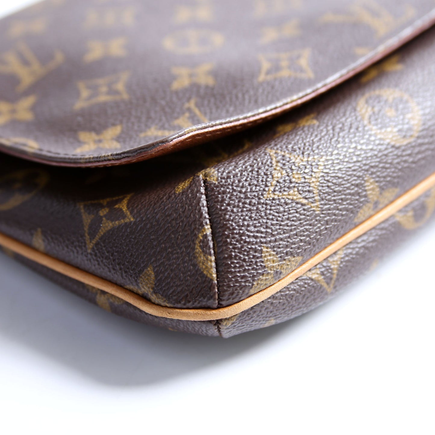 Louis Vuitton Musette Tango Short Monogram