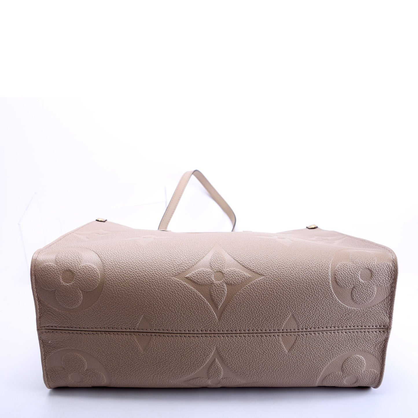 Louis Vuitton ONTHEGO MM Empreinte Leather Taupe