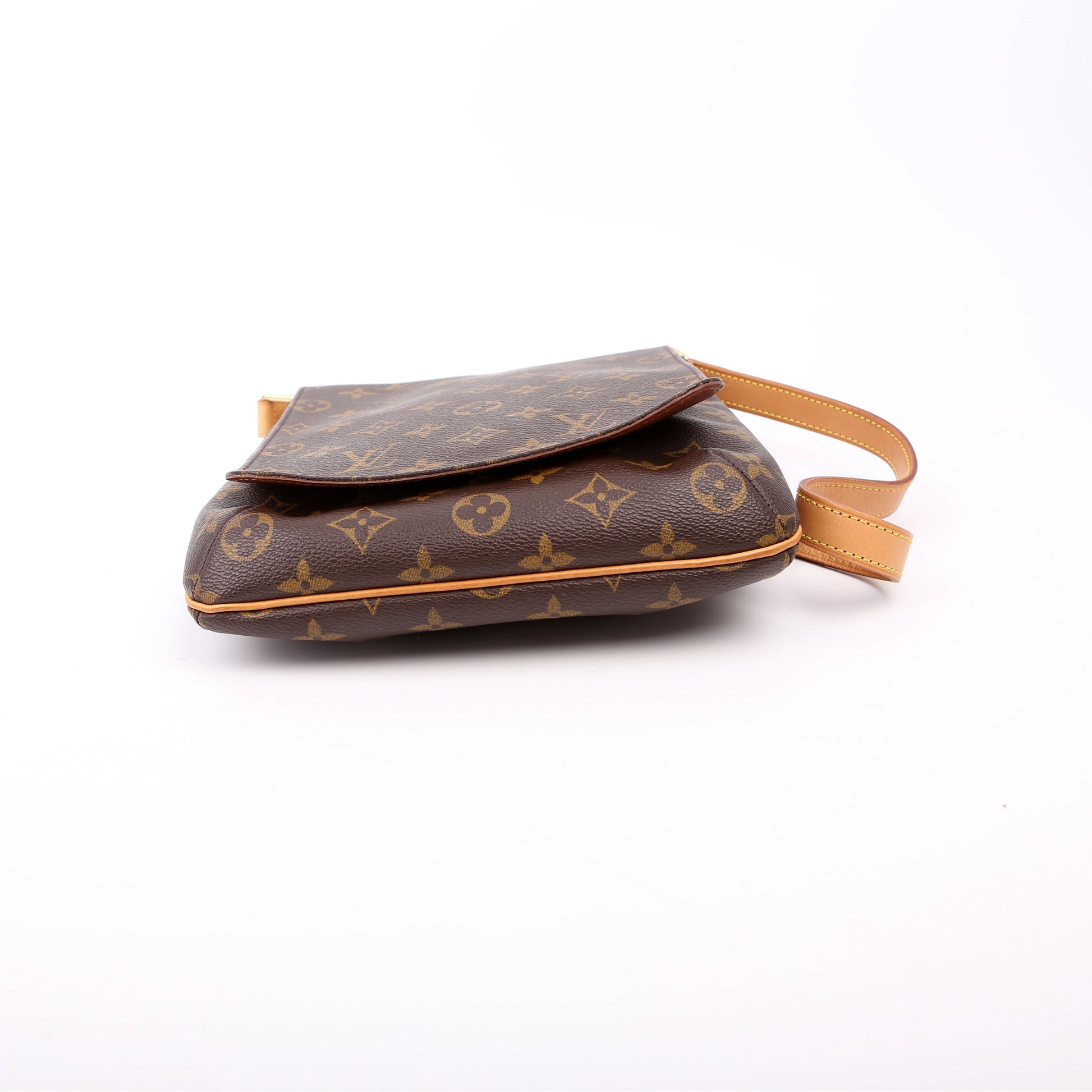 Louis Vuitton Musette Salsa Short Monogram