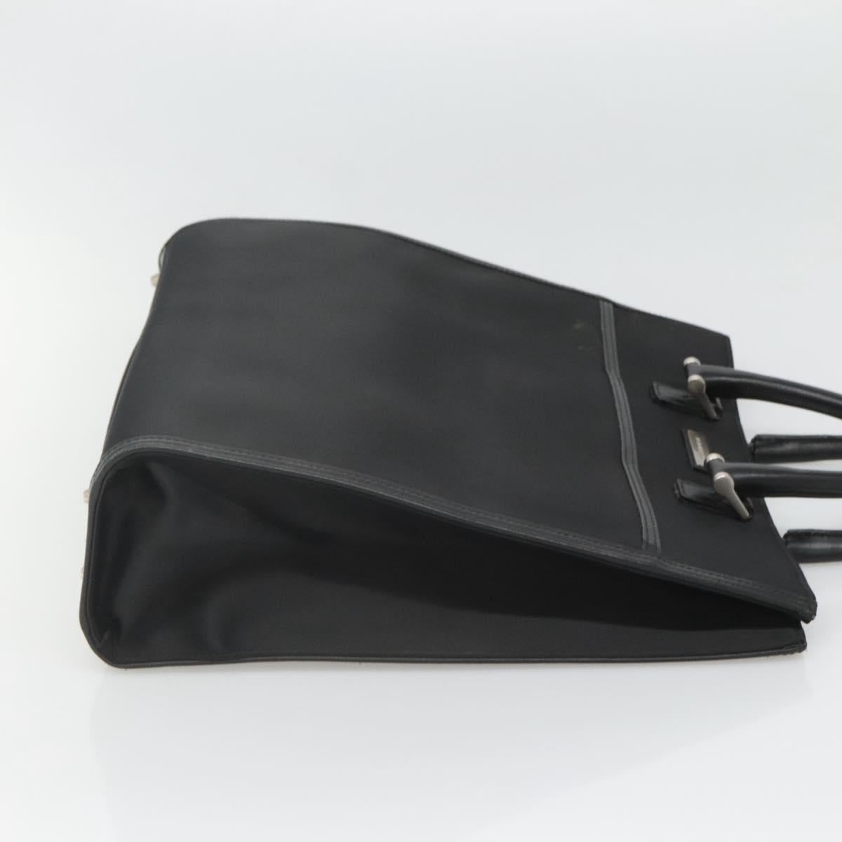 Burberry Black Nylon Handbag ( )