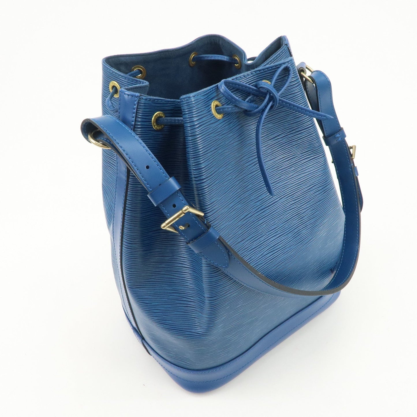 Louis Vuitton Epi Leather Noe Shoulder Bag Toledo Blue M44005