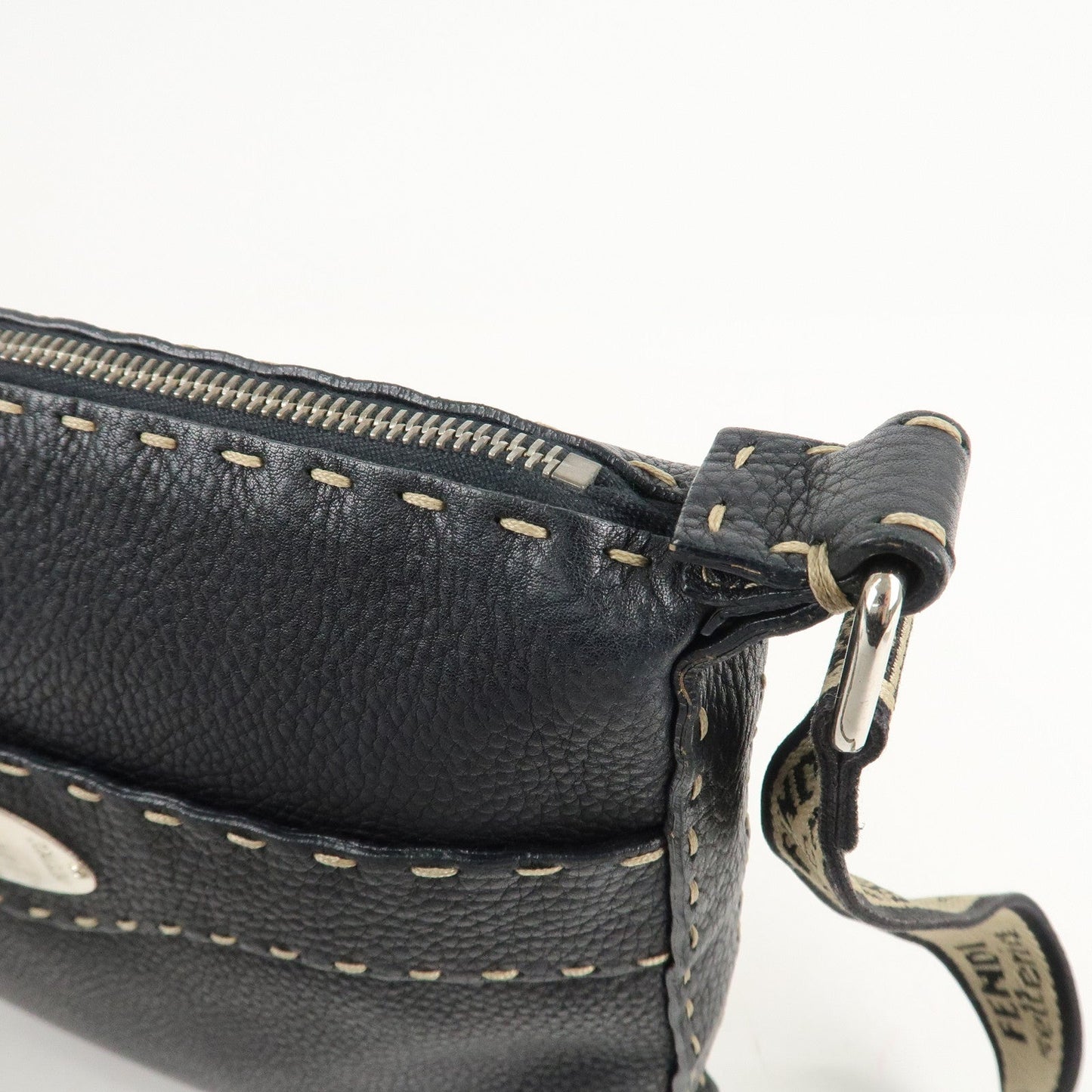 FENDI Selleria Leather Shoulder Bag Crossbody Bag Black 8BT092