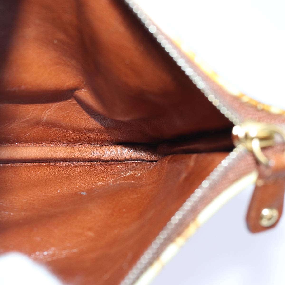 Louis Vuitton Pochette Plat