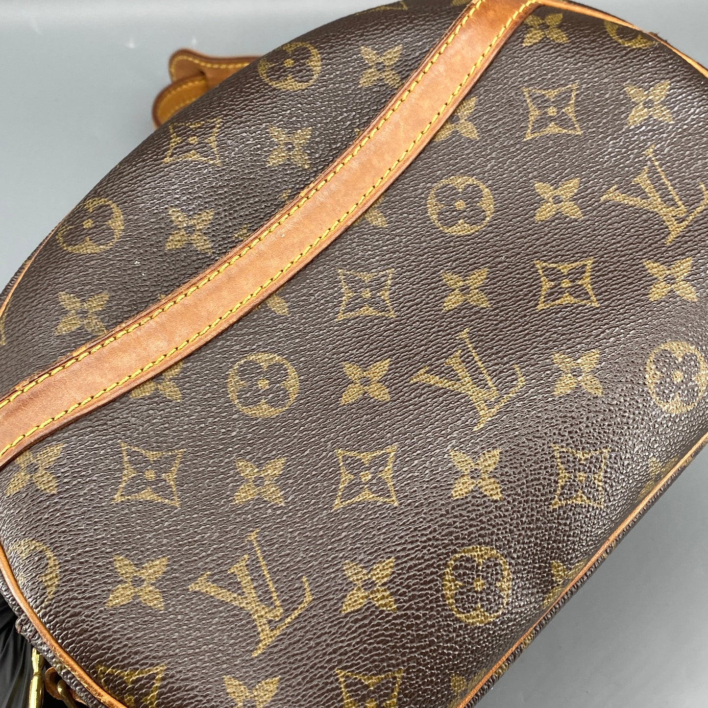 Louis Vuitton Monogram Brown Oval Crossbody Shoulder Bag