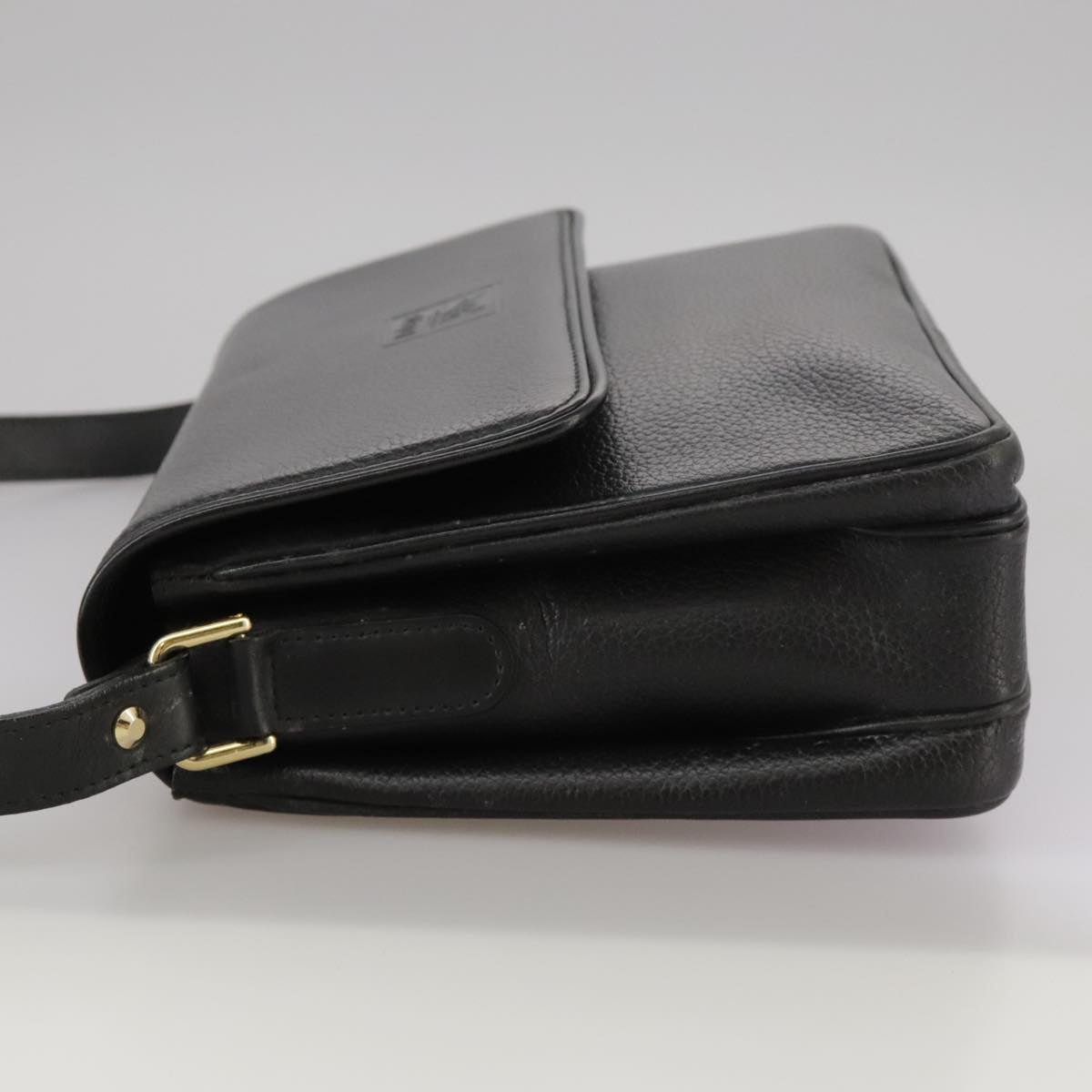 Burberry Black Leather Shoulder Bag ( )