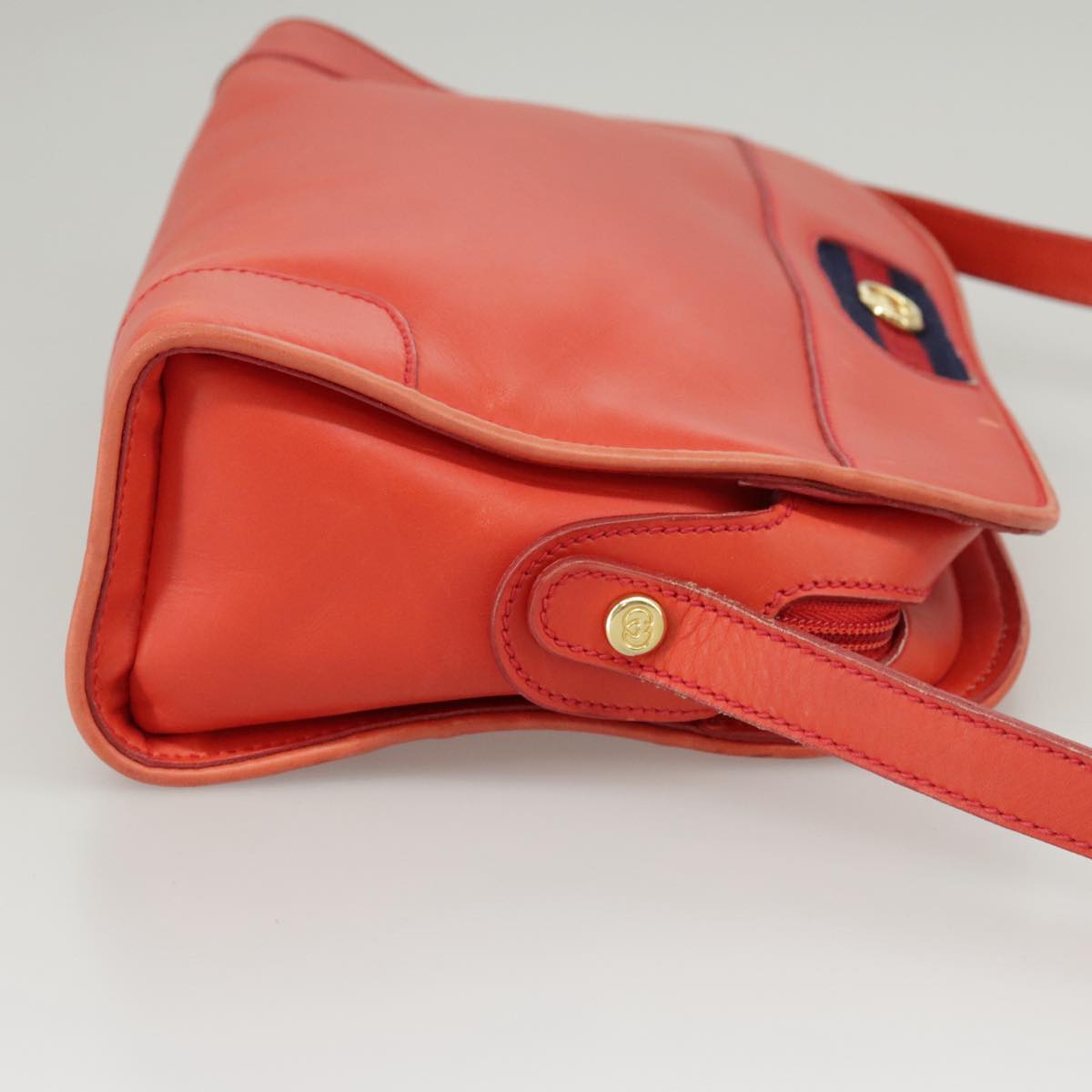 Gucci Leather Shoulder Bag