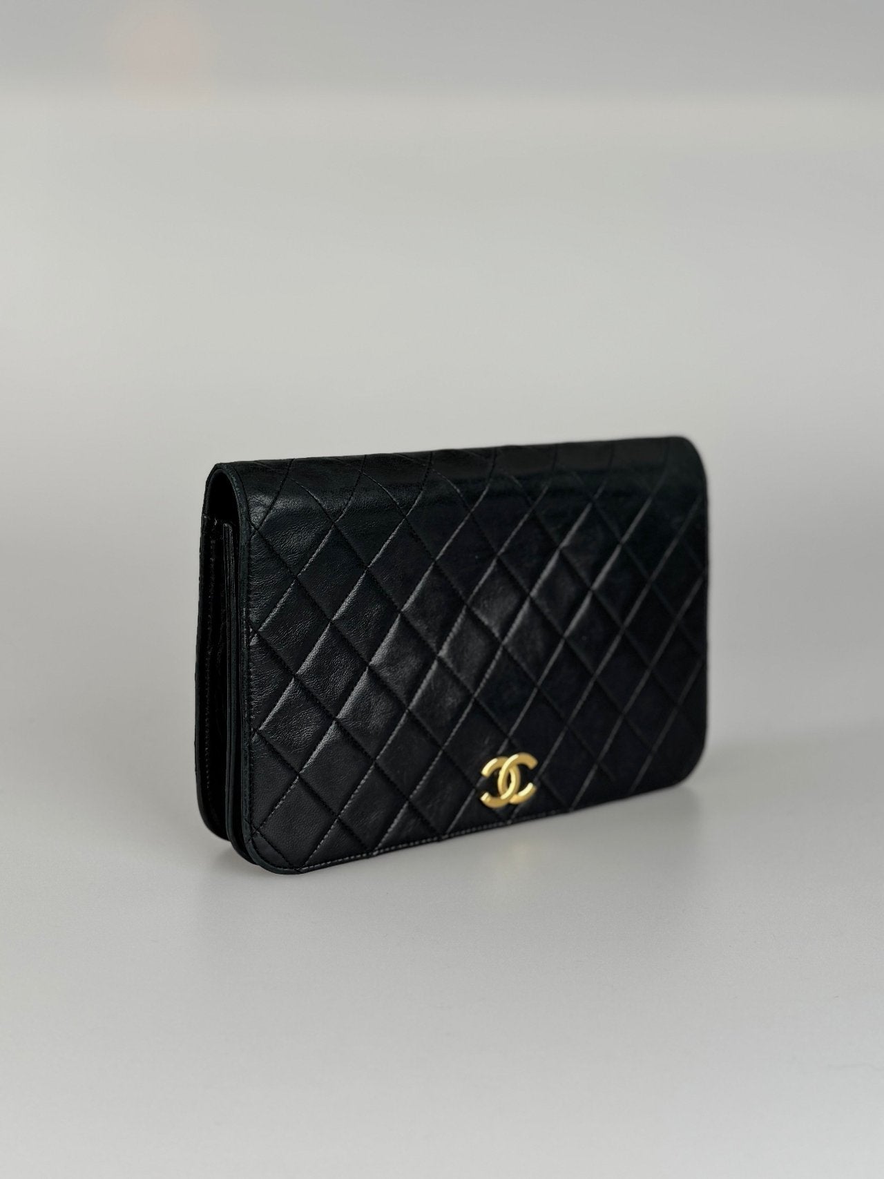 Chanel Shoulder Bag - Ewore Bags