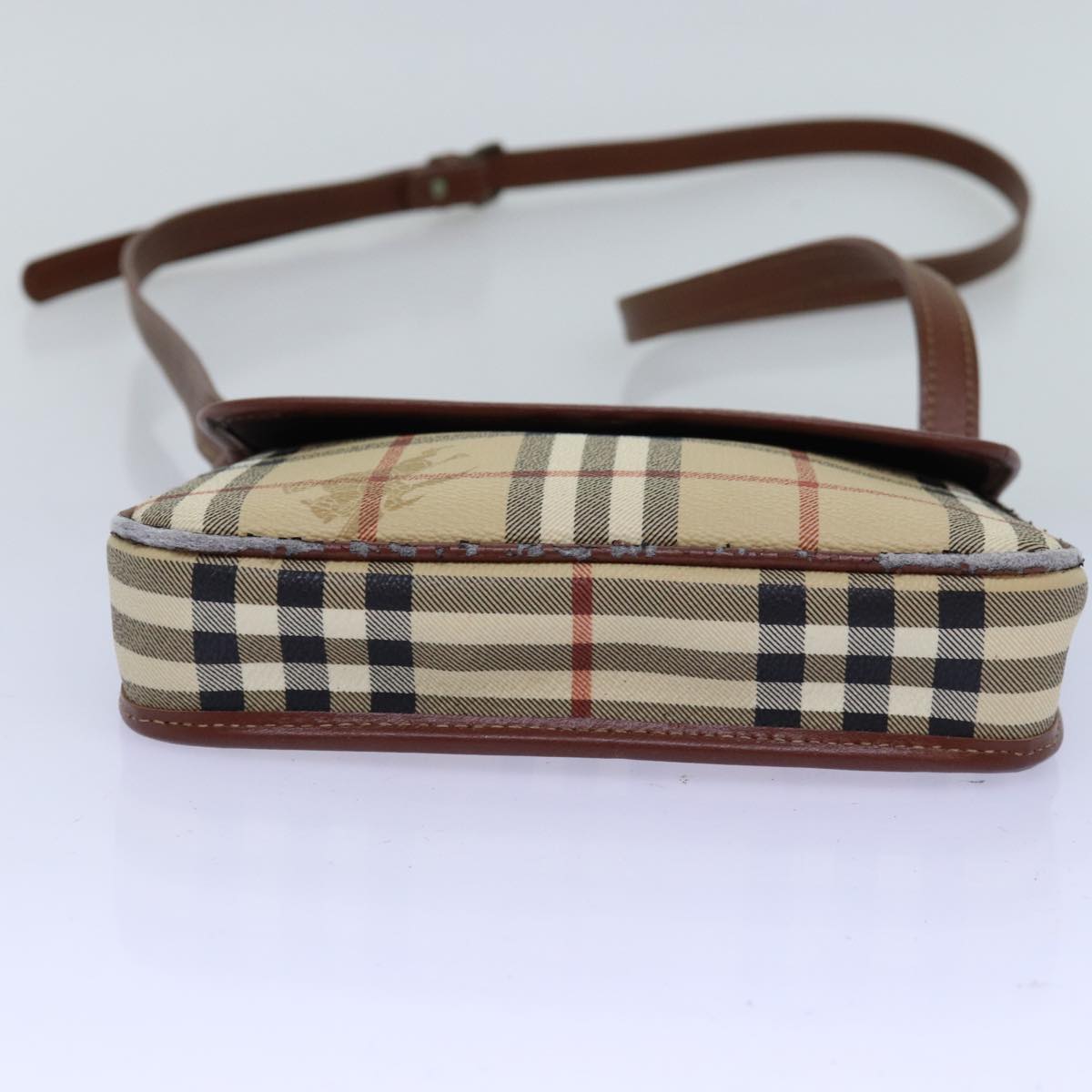 Luxury Burberry Nova Check Shoulder Bag