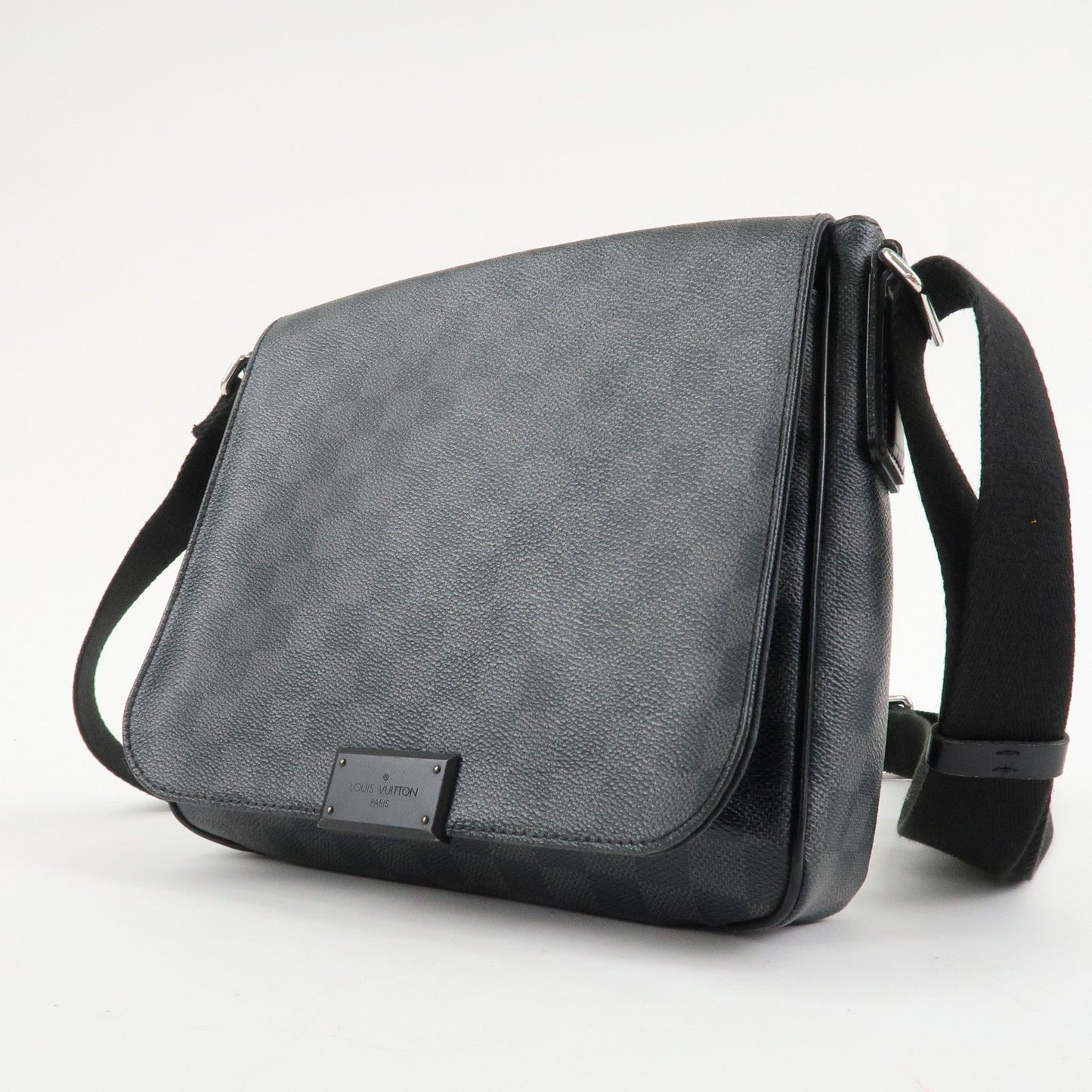 Louis Vuitton Damier Graphite District PM Shoulder Bag Black N41260