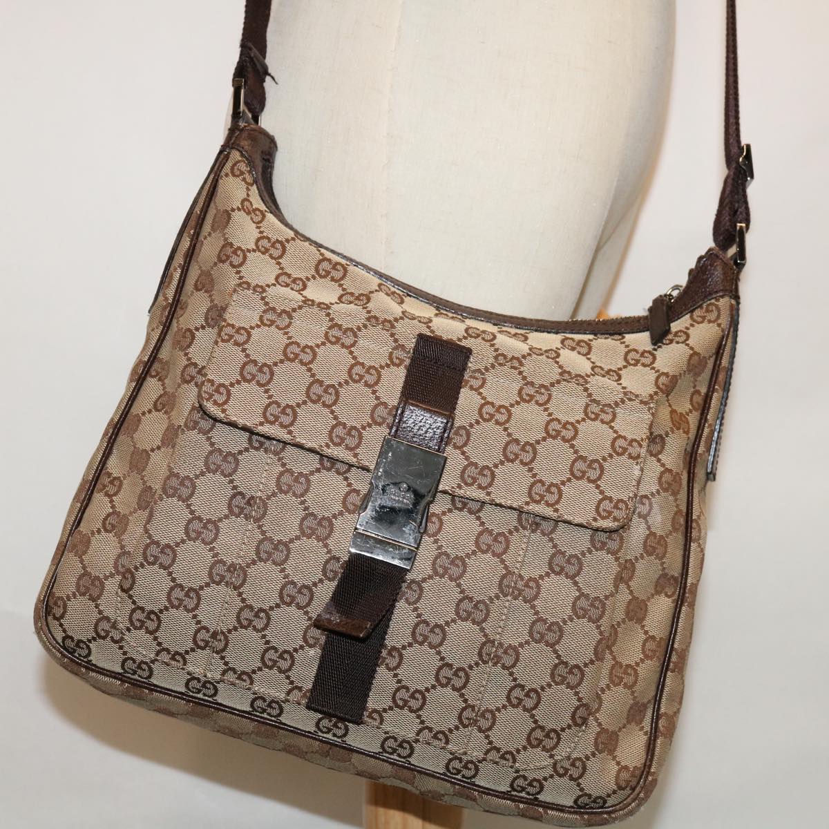 Gucci Gg Canvas Brown Canvas Shoulder Bag ( )