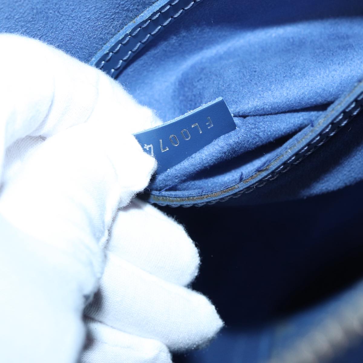 LOUIS VUITTON Alma Handbag