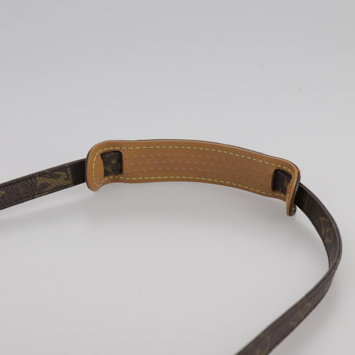 Louis Vuitton Pochette Marly