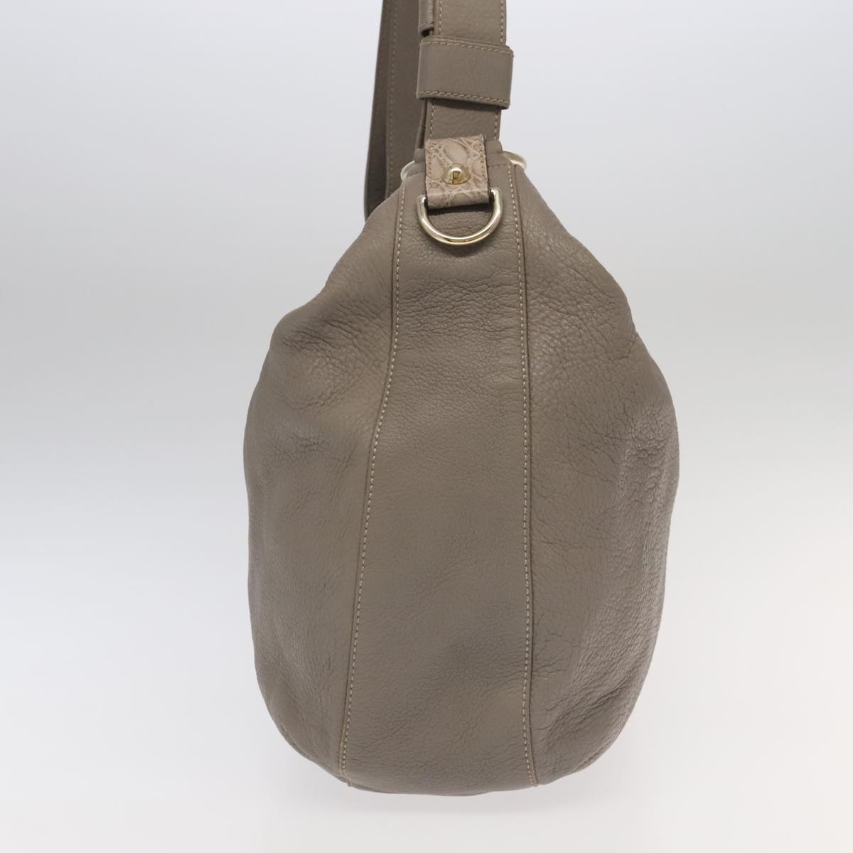 Gucci Leather Shoulder Bag