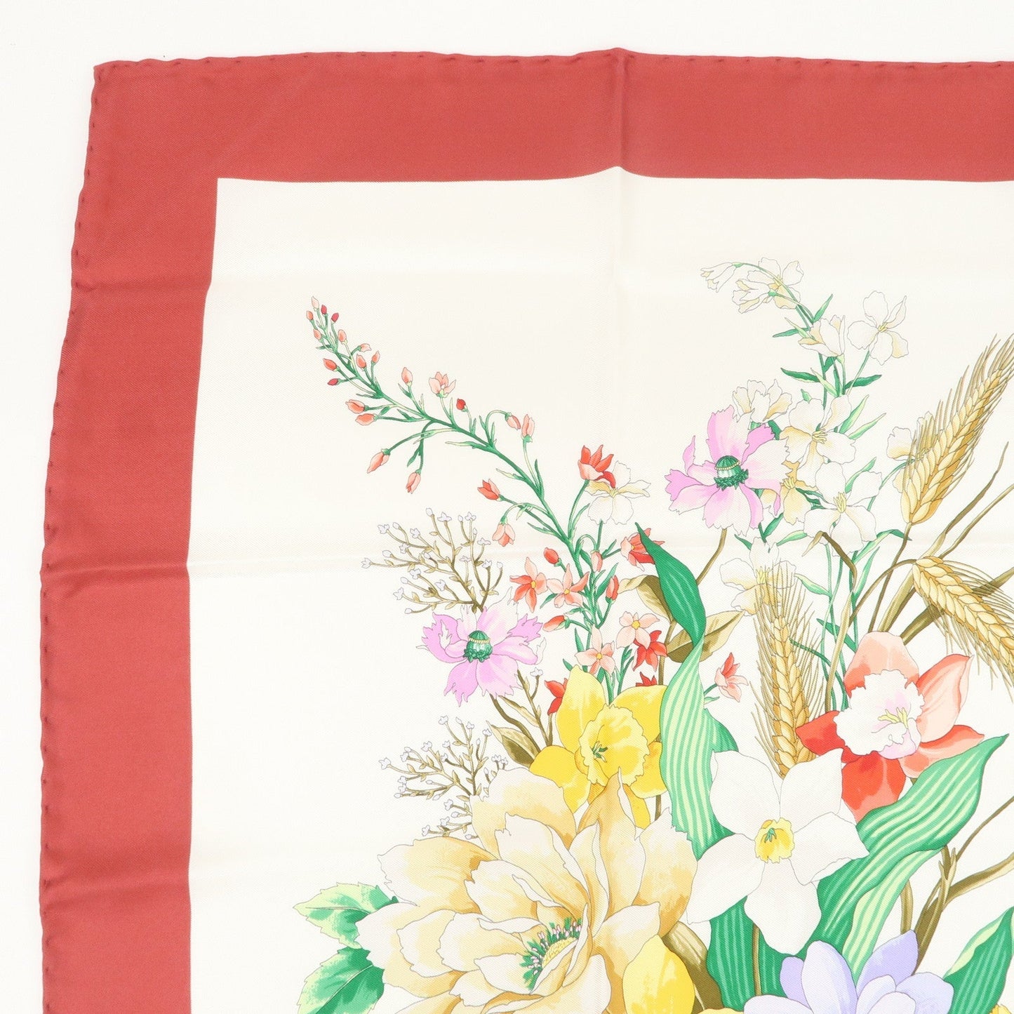 GUCCI Logo Silk 100??Scarf Red Flora Multicolor