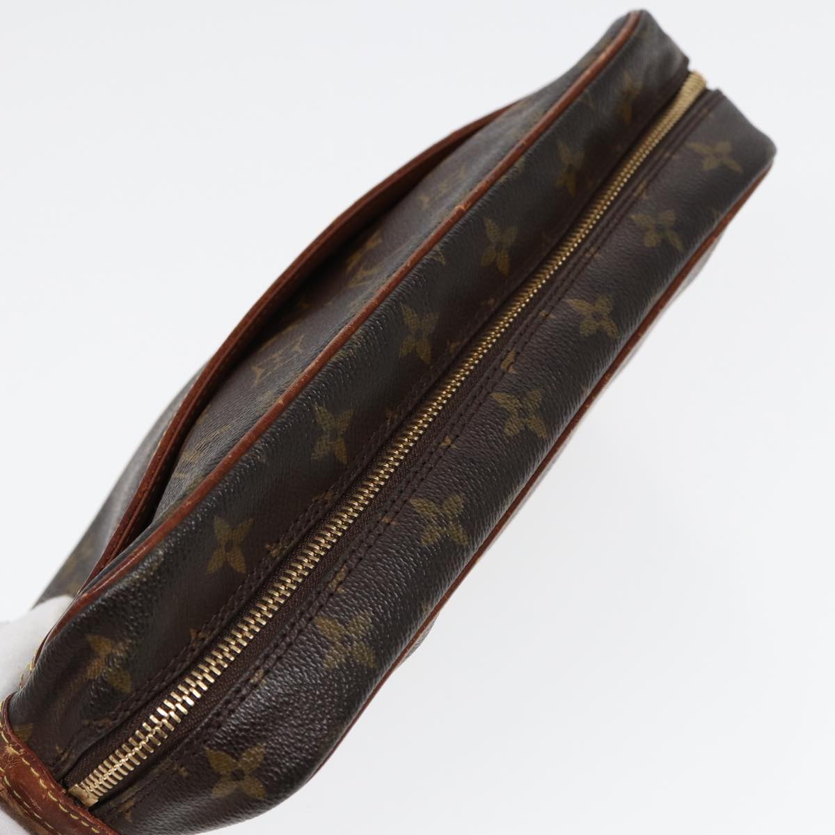 LOUIS VUITTON Compiegne 28 Clutch Bag