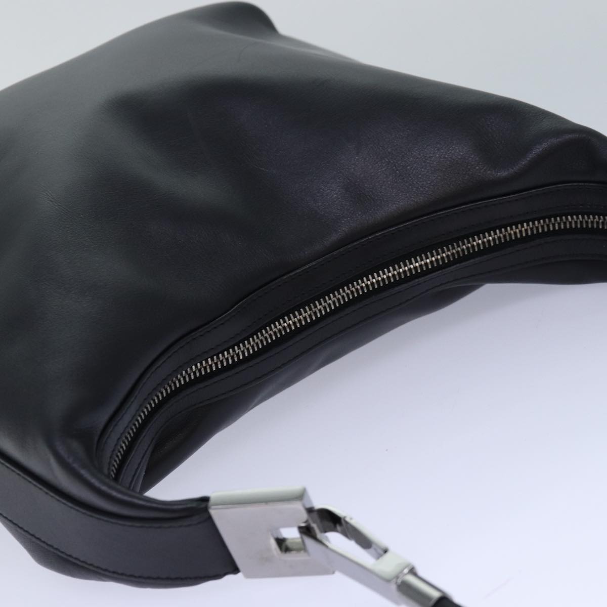 Gucci Leather Shoulder Bag