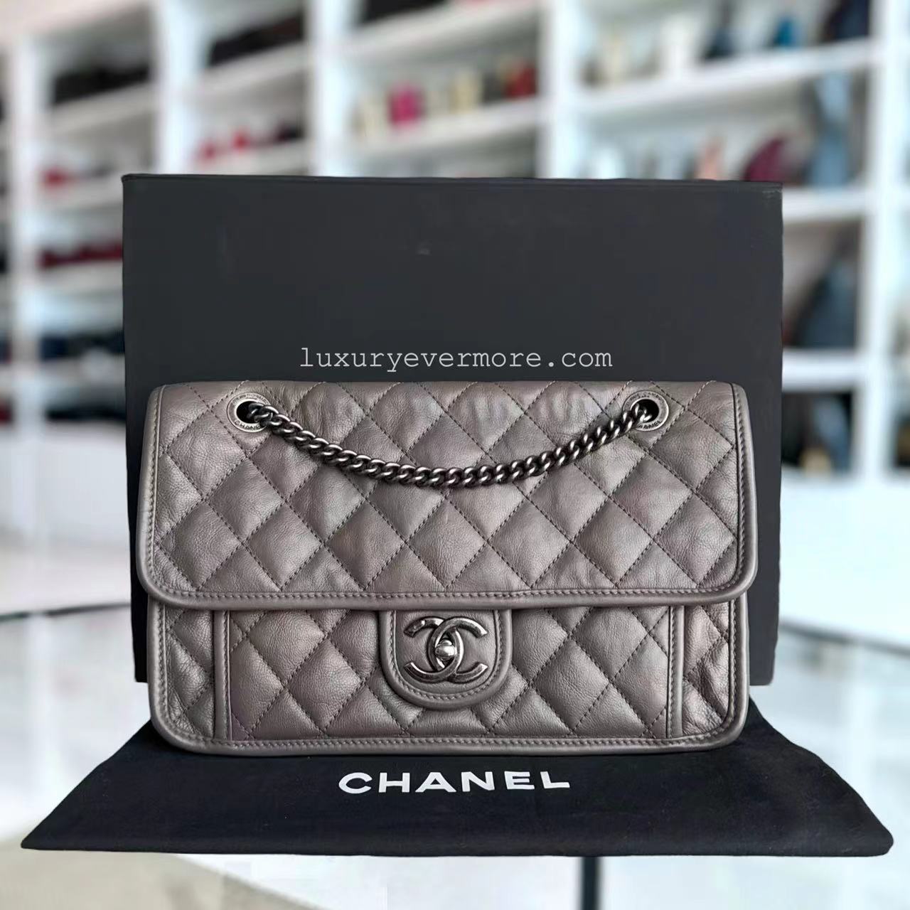 Chanel Shoulder Bag - EworeBags