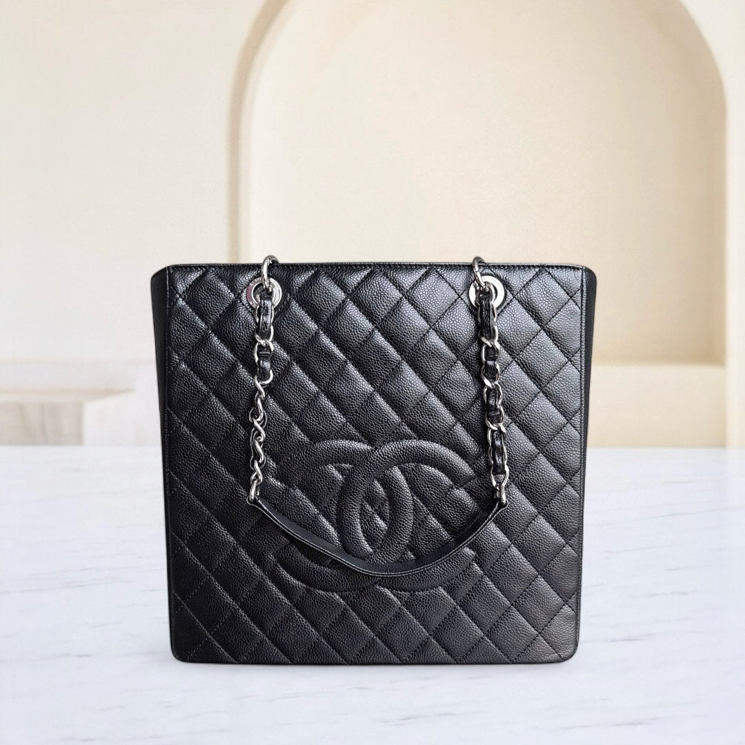 Chanel Large Tote Bag - EworeBags