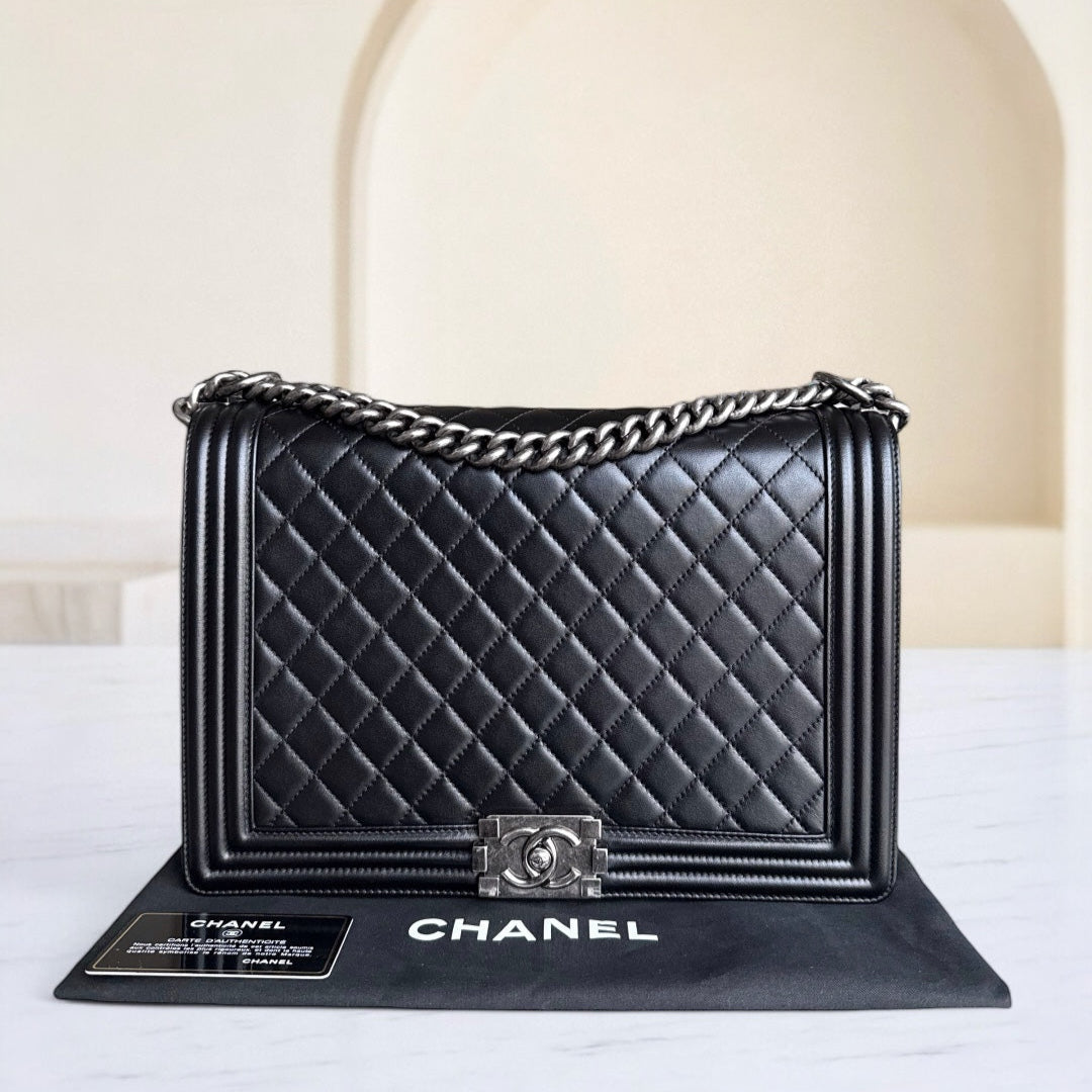 Chanel Large Handbag - EworeBags