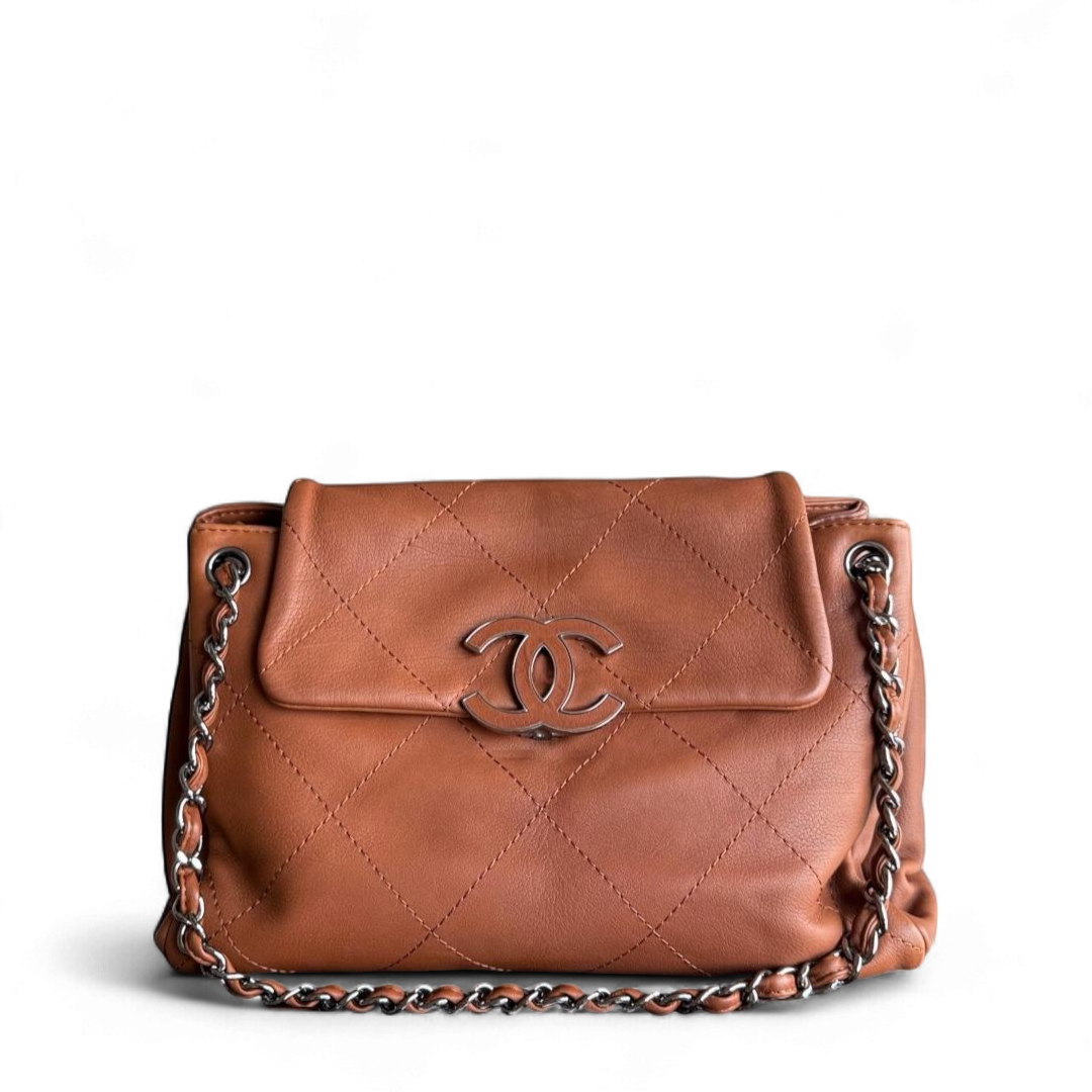 Chanel Shoulder Bag - EworeBags