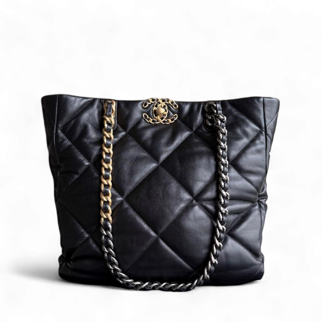 Chanel Handbag - EworeBags