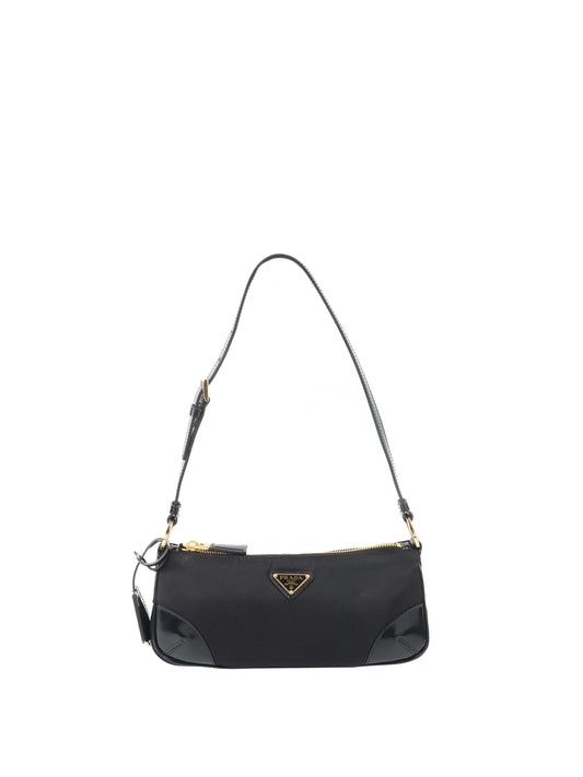 Prada Black Re-Edition 2002 Nylon Shoulder Bag.