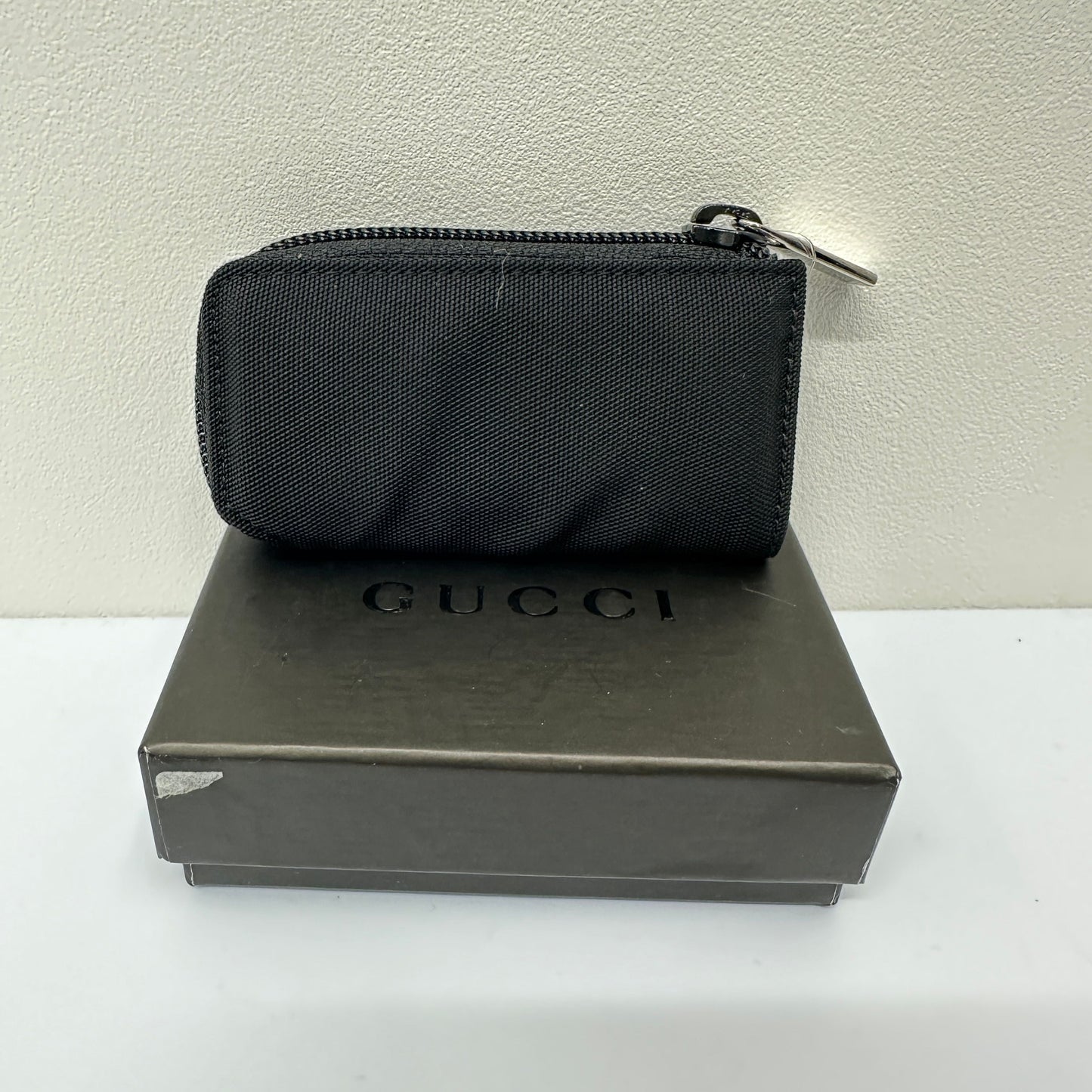 GUCCI Nylon Key Case with Leather Interior gu6604gg
