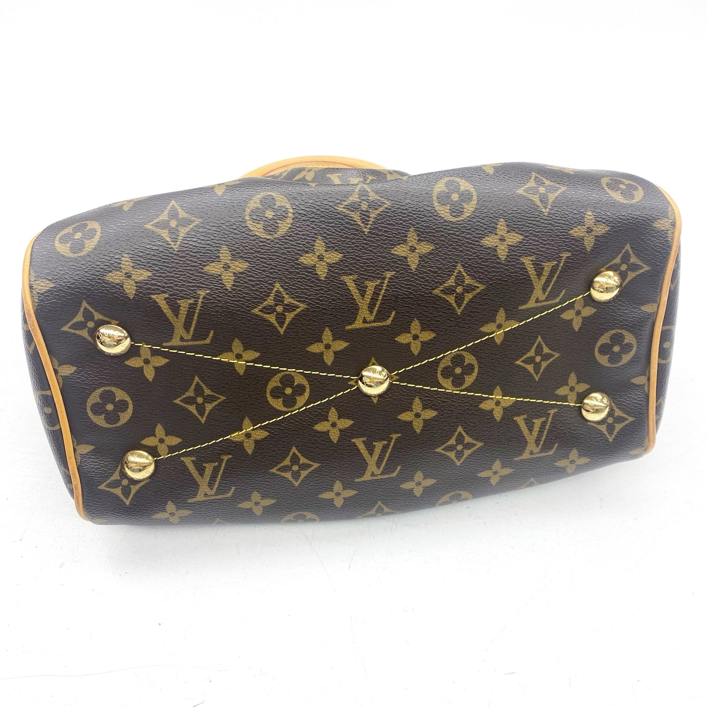 Handbag Luxury Designer By Louis Vuitton Size: Medium