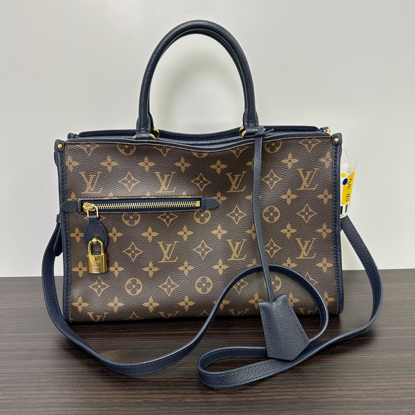 Louis Vuitton Popincourt Shoulder Bag LB124922