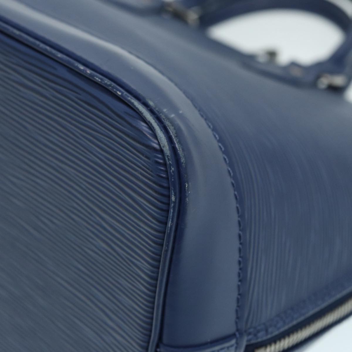LOUIS VUITTON Alma Handbag