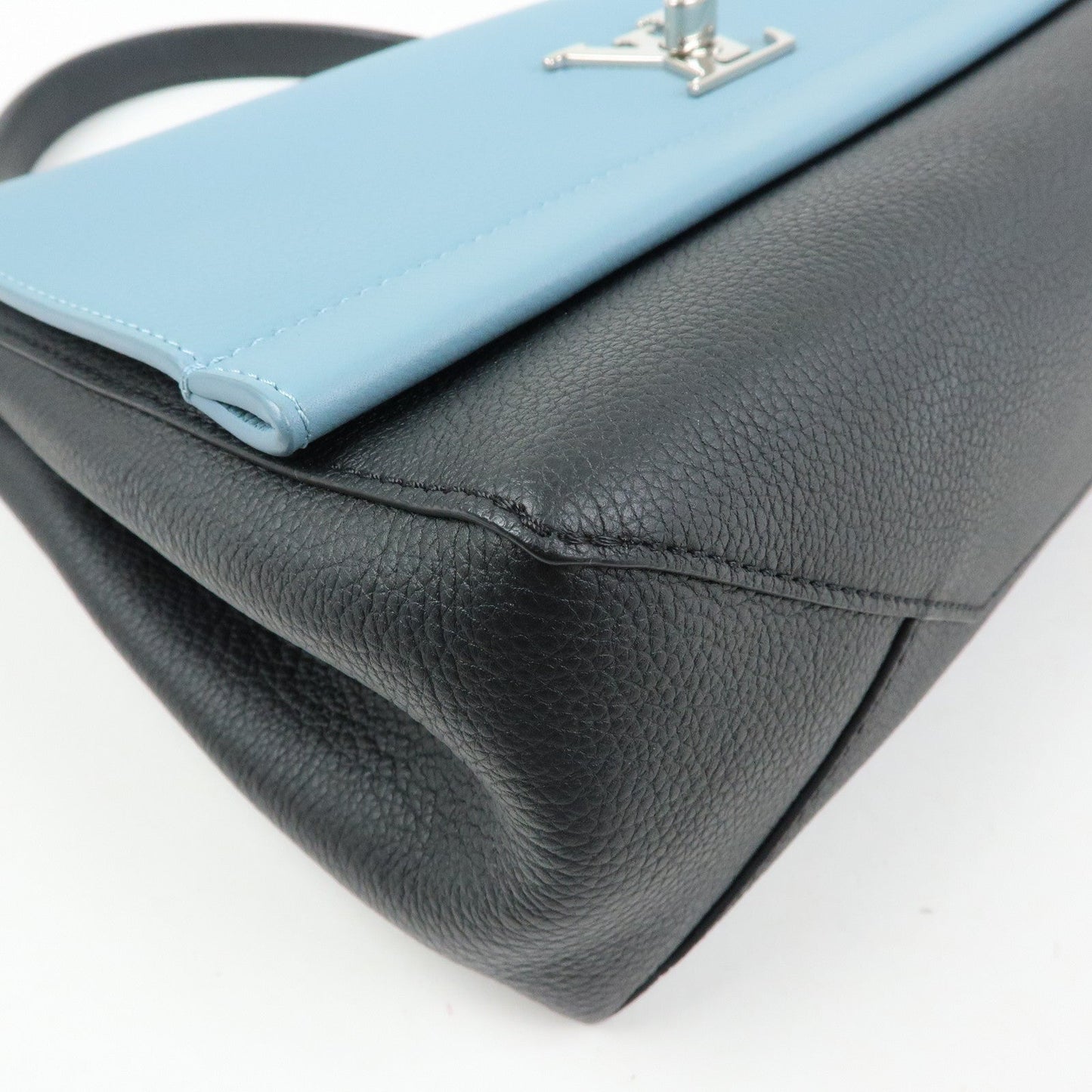 Louis Vuitton Lock Me Leather Cartable Hand Bag Blue Black M50250