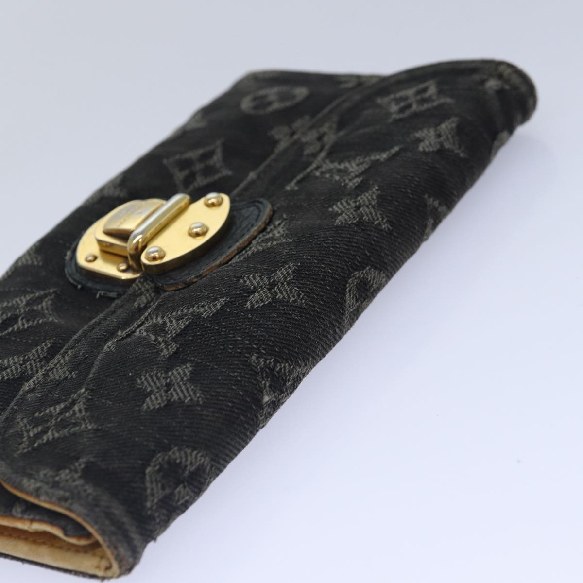 LOUIS VUITTON Amelia Wallet