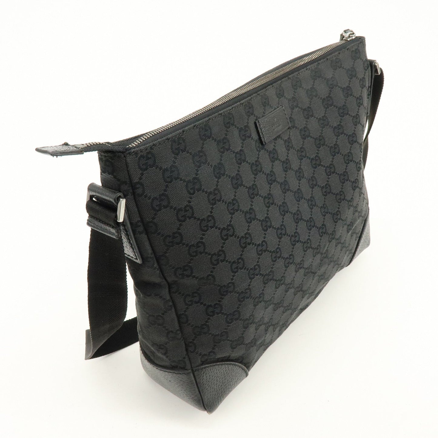 GUCCI GG Canvas Leather Shoulder Bag Messenger Bag Black 110054