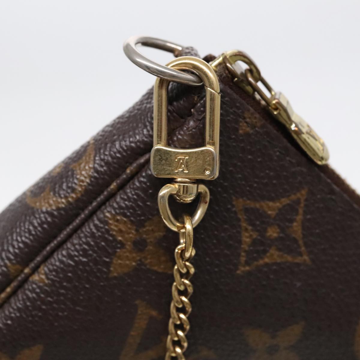 Louis Vuitton Mini Pochette Accessoires