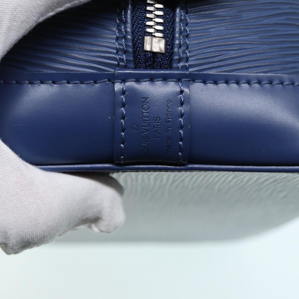 LOUIS VUITTON Alma Handbag