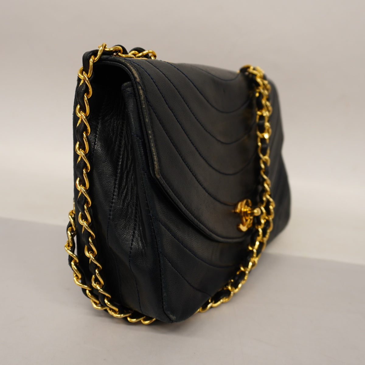 Chanel Shoulder Bag Chain Lambskin Navy