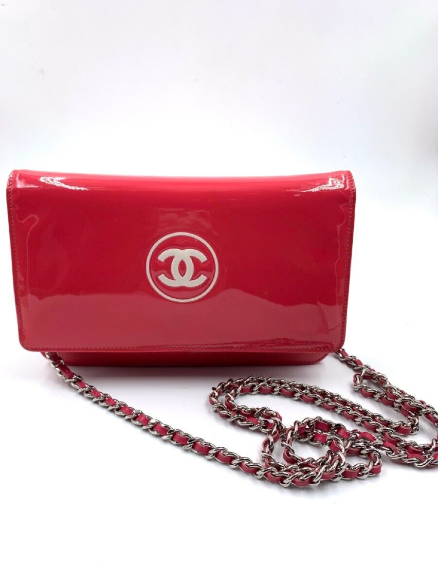 Chanel Pink/White Patent Leather Cc Woc Clutch Bag