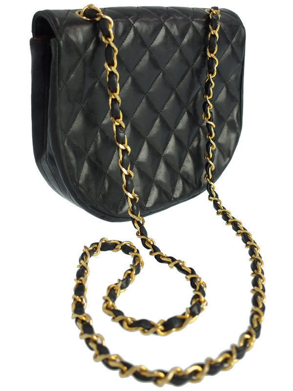 Chanel Matelasse Chain Shoulder Bag Black